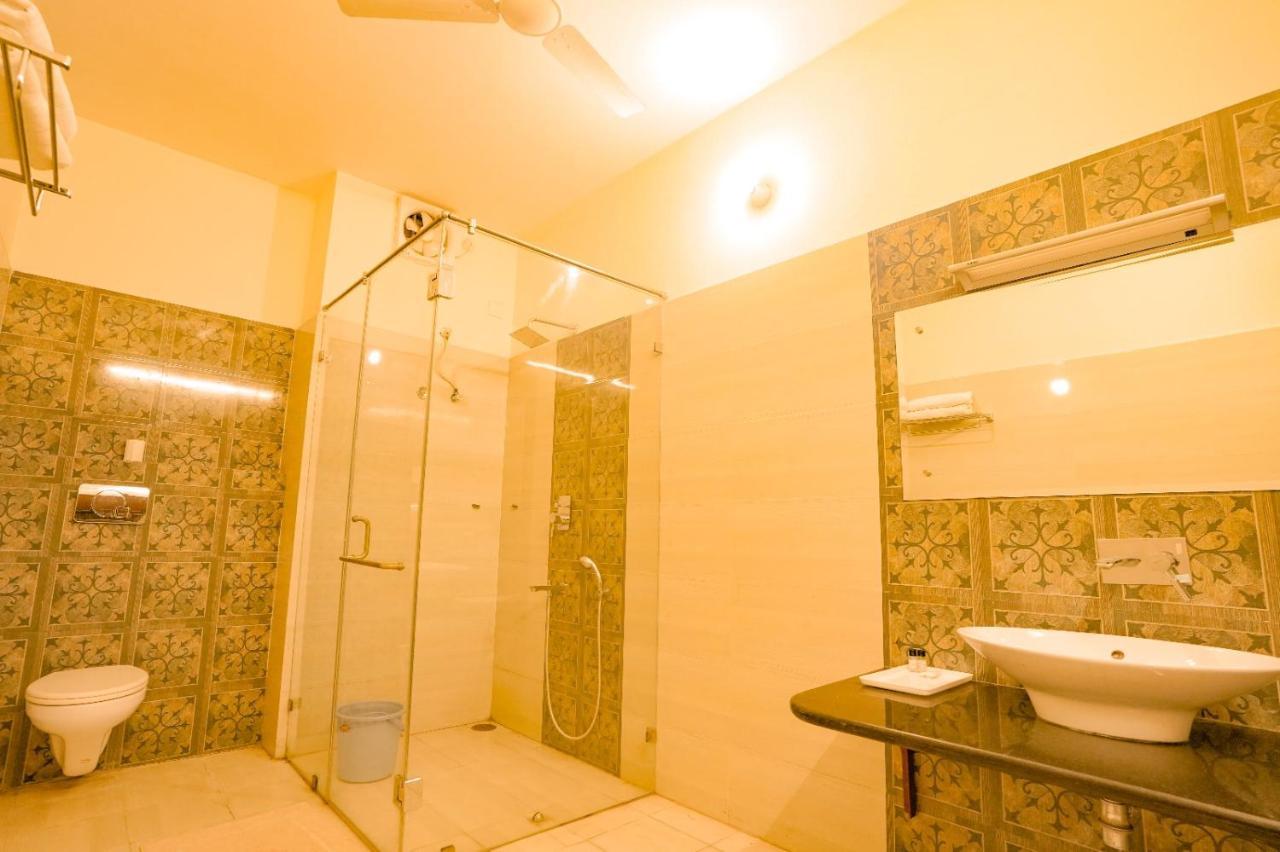 جايبور Royal Ocean Resort المظهر الخارجي الصورة